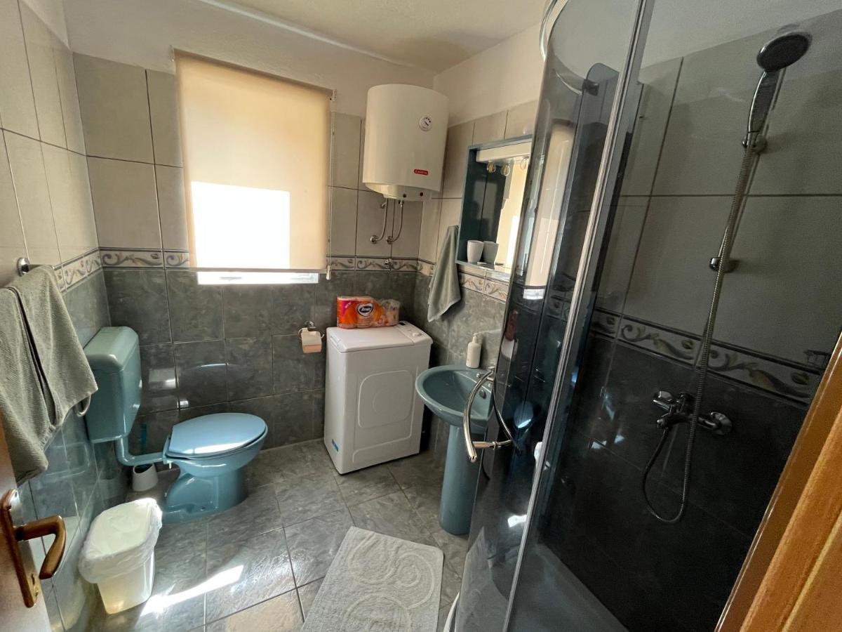 Apartments Kricak Брела Екстер'єр фото