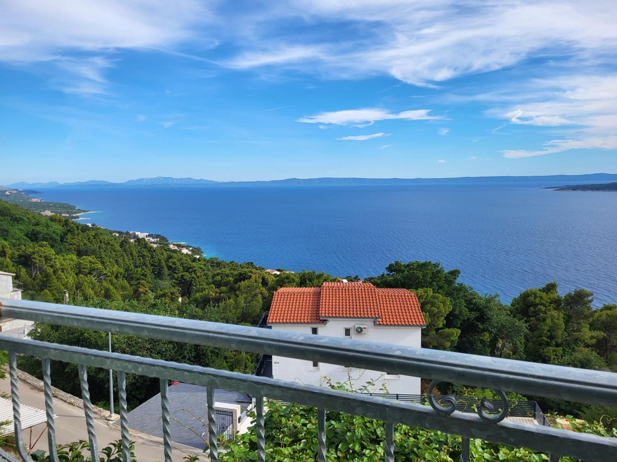 Apartments Kricak Брела Екстер'єр фото