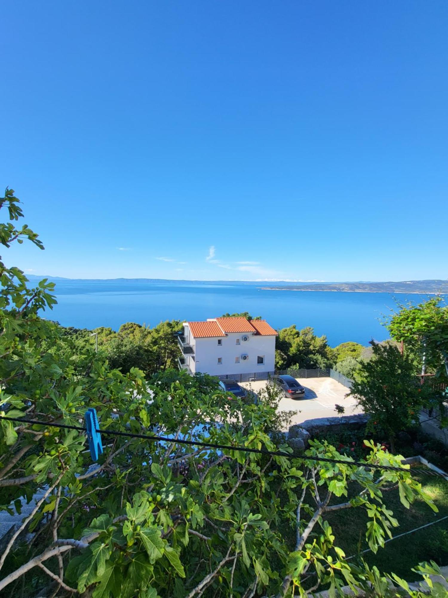 Apartments Kricak Брела Екстер'єр фото