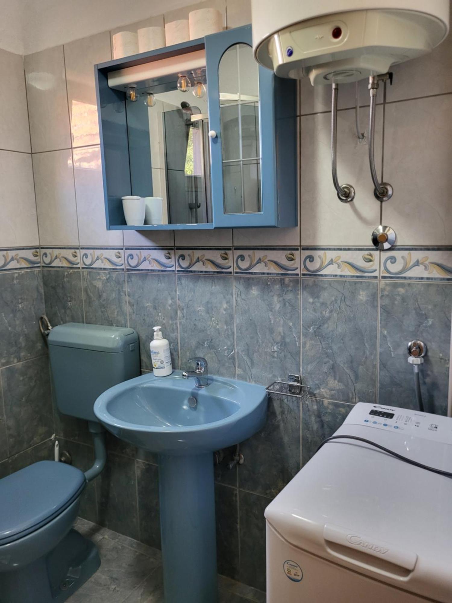 Apartments Kricak Брела Екстер'єр фото